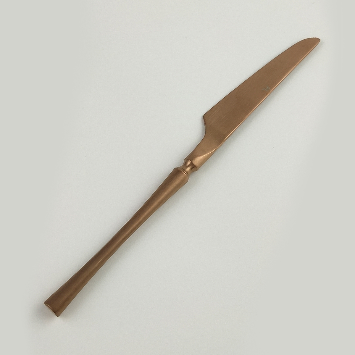 Нож столовый ,PVD покрытие,медный матовый цвет,серия "1920-Copper"  P.L.